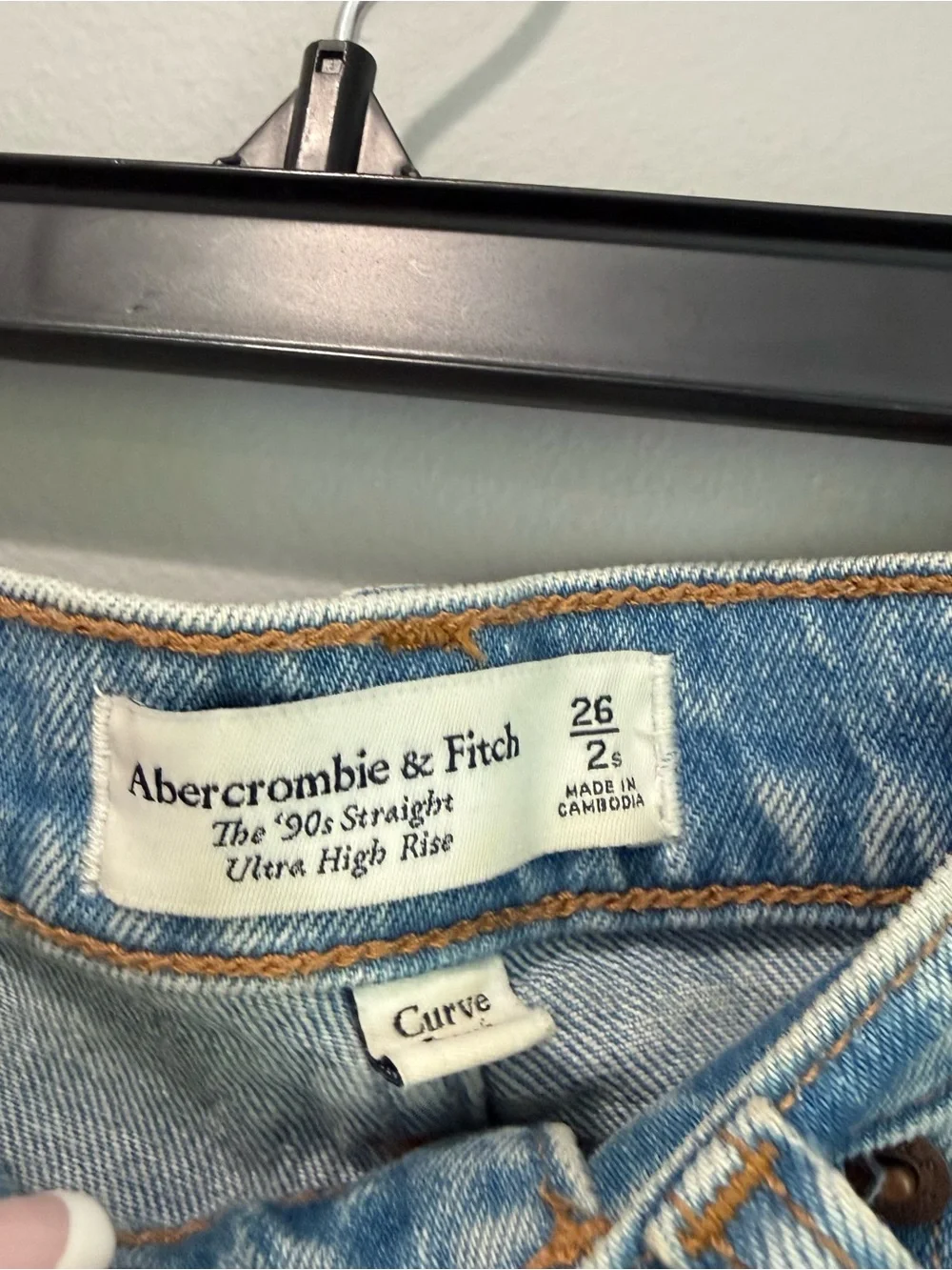 Abercrombie & Fitch Curve Love Ultra High Rise 90s Straight Jeans